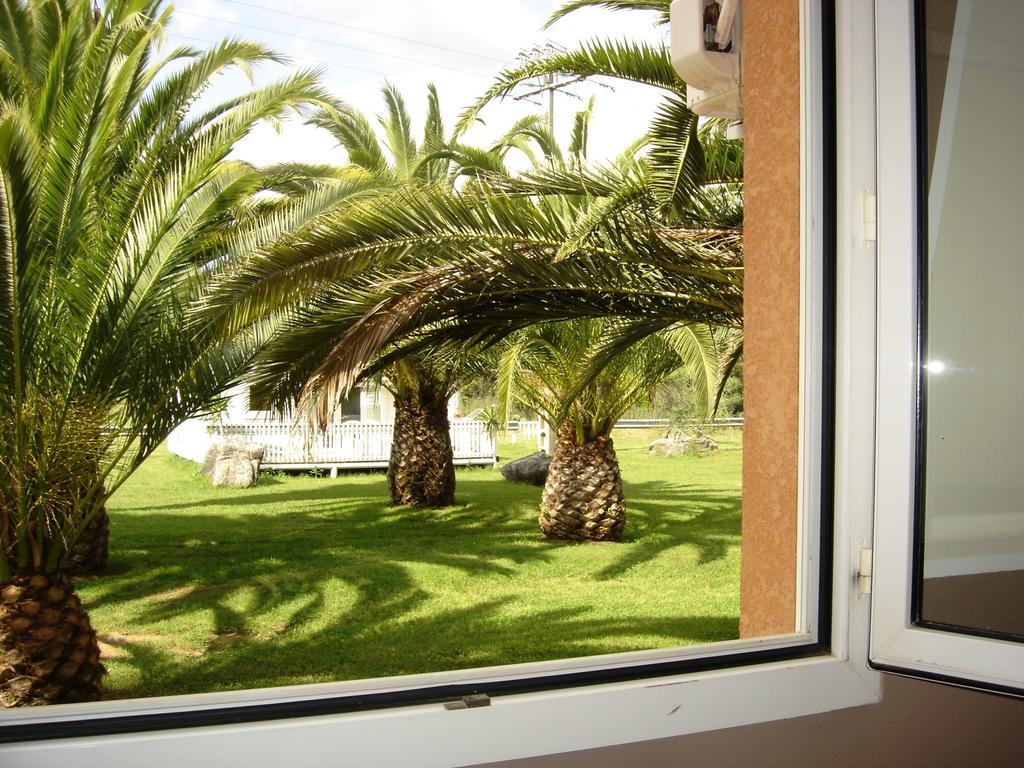 Le Banana'S Hotel Aleria  Bagian luar foto
